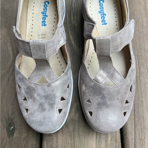 Cosyfeet Haley Shimmery Lightweight‎ Padded Shoes Size 10 NWOT - Picture 3 of 11